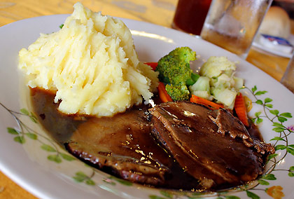 roast beef with vegetables and mashed potatoes at Bag of Beans, Tagaytay