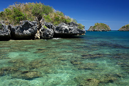 rocky outcrop near Quezon Island, Hundred Islands National Park, Alaminos, Pangasinan