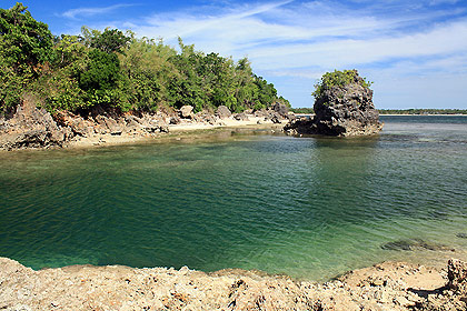 deep, narrow channel at the northwest end of Tambobong Beach, Dasol
